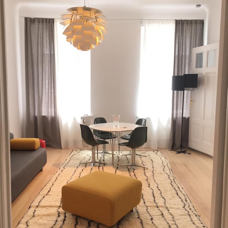 Luxury 2 Bedroom Apartment In The Heart Of Mitte, Berlín Habitación foto